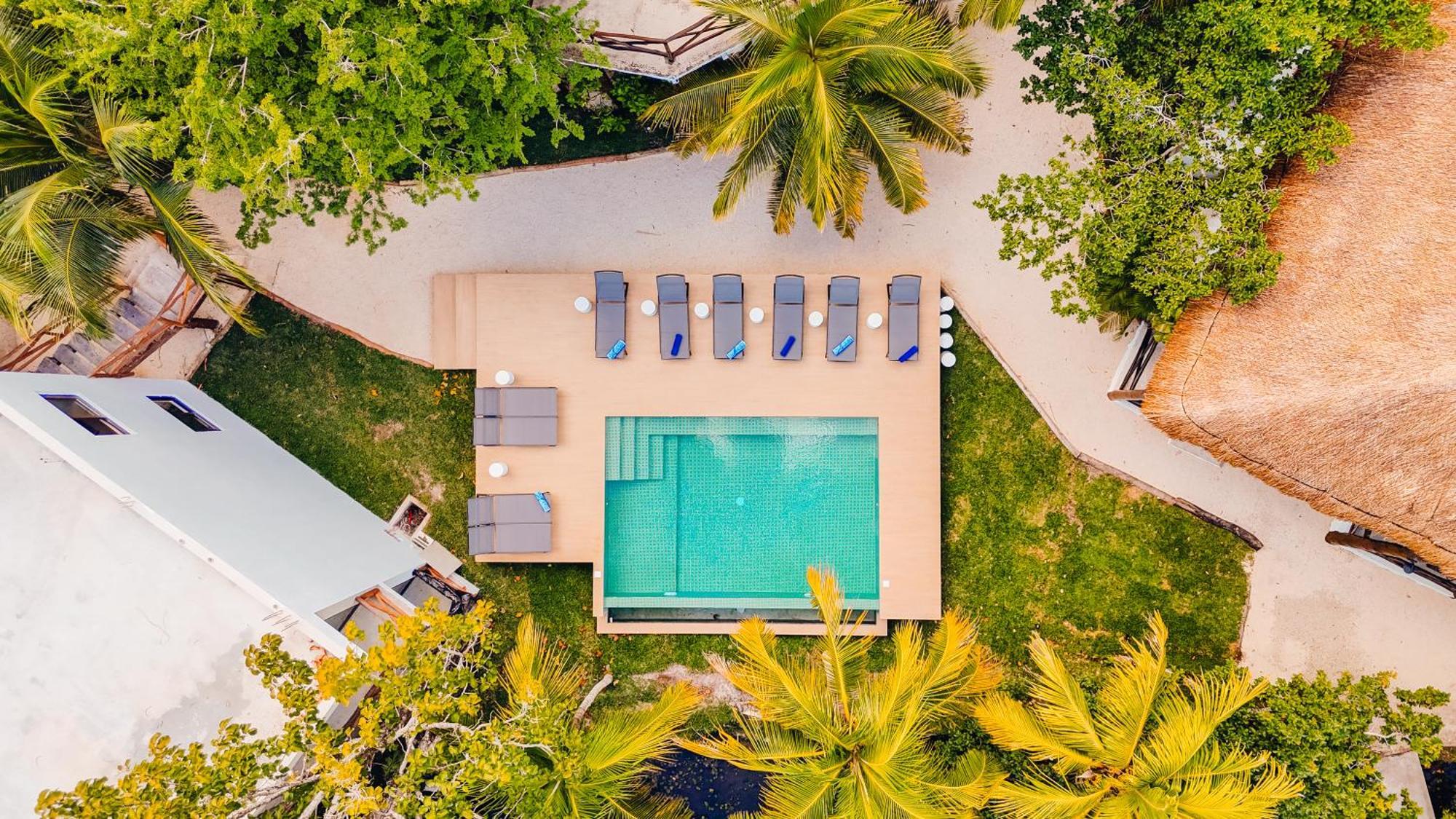 Azulea & - Lagoon Front (adults Only)