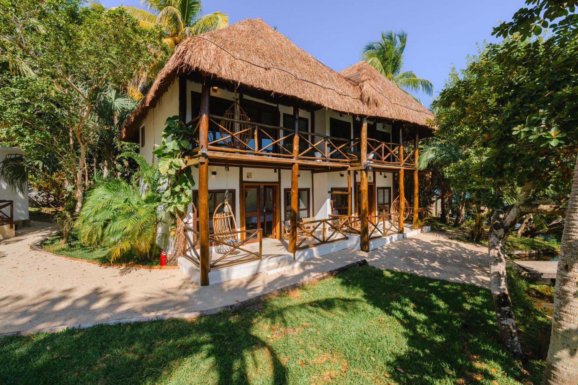 Hotel Azulea & - Lagoon Front (adults Only)