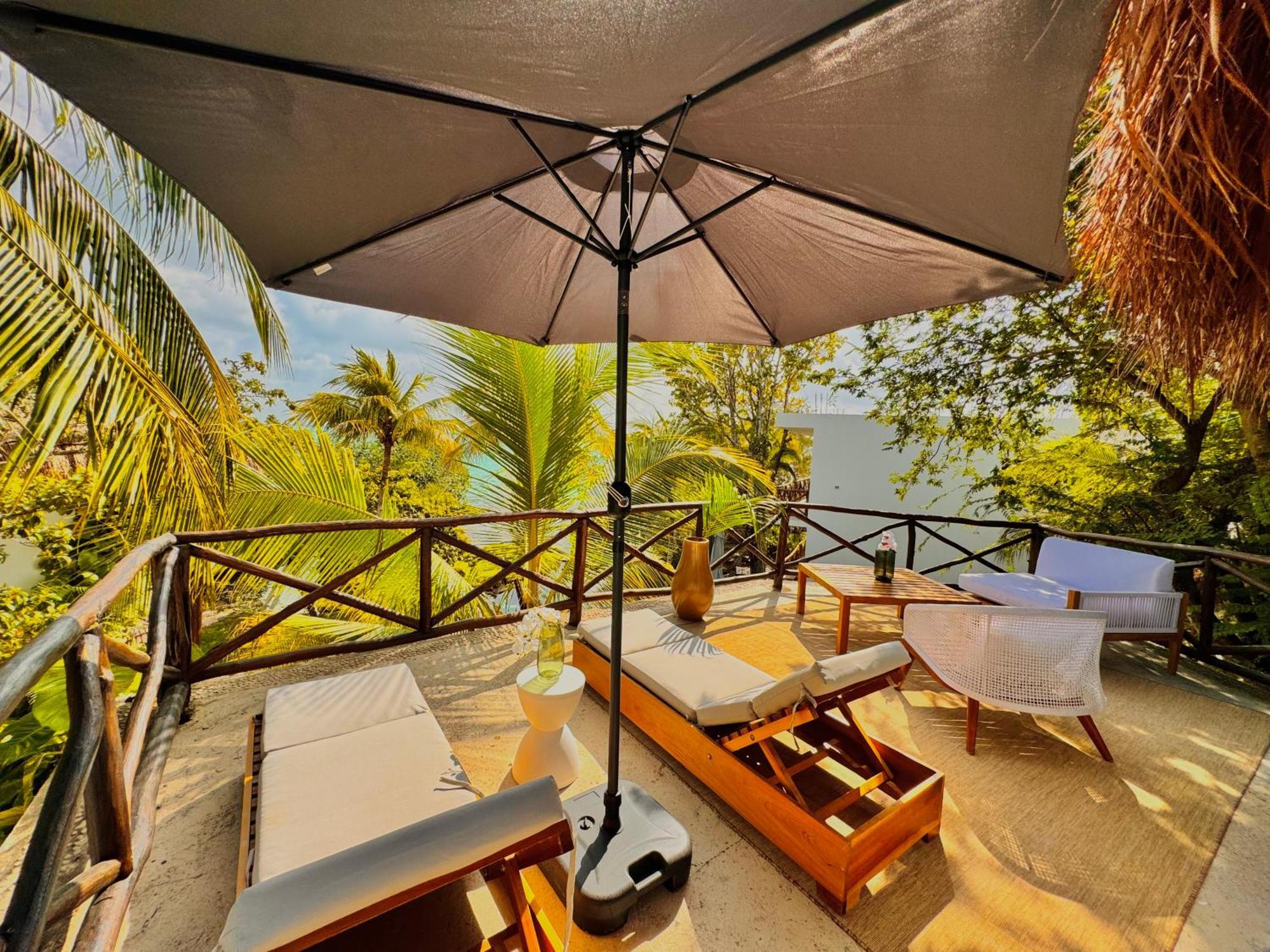 Hotel Azulea & - Lagoon Front (adults Only) 5*