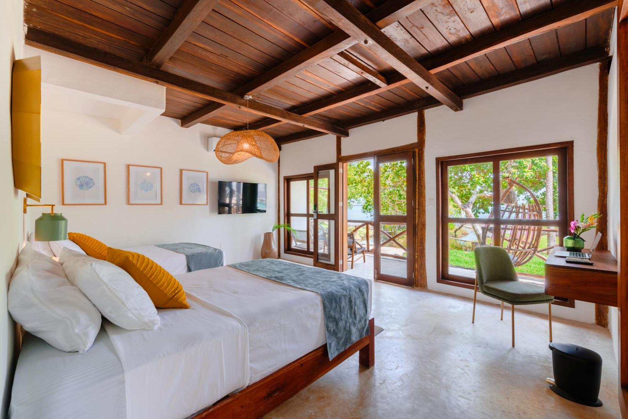 Hotel Azulea & - Lagoon Front (adults Only)