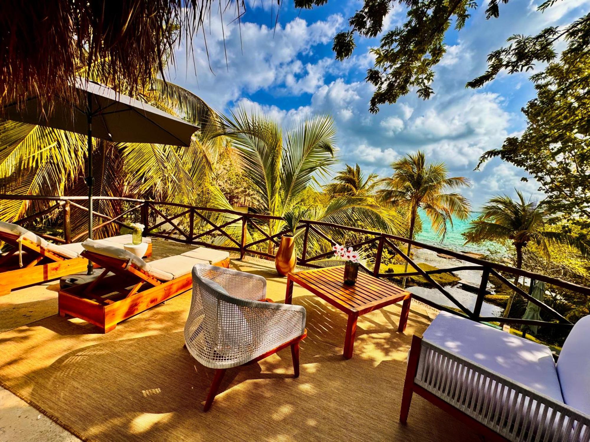 Hotel Azulea & - Lagoon Front (adults Only)